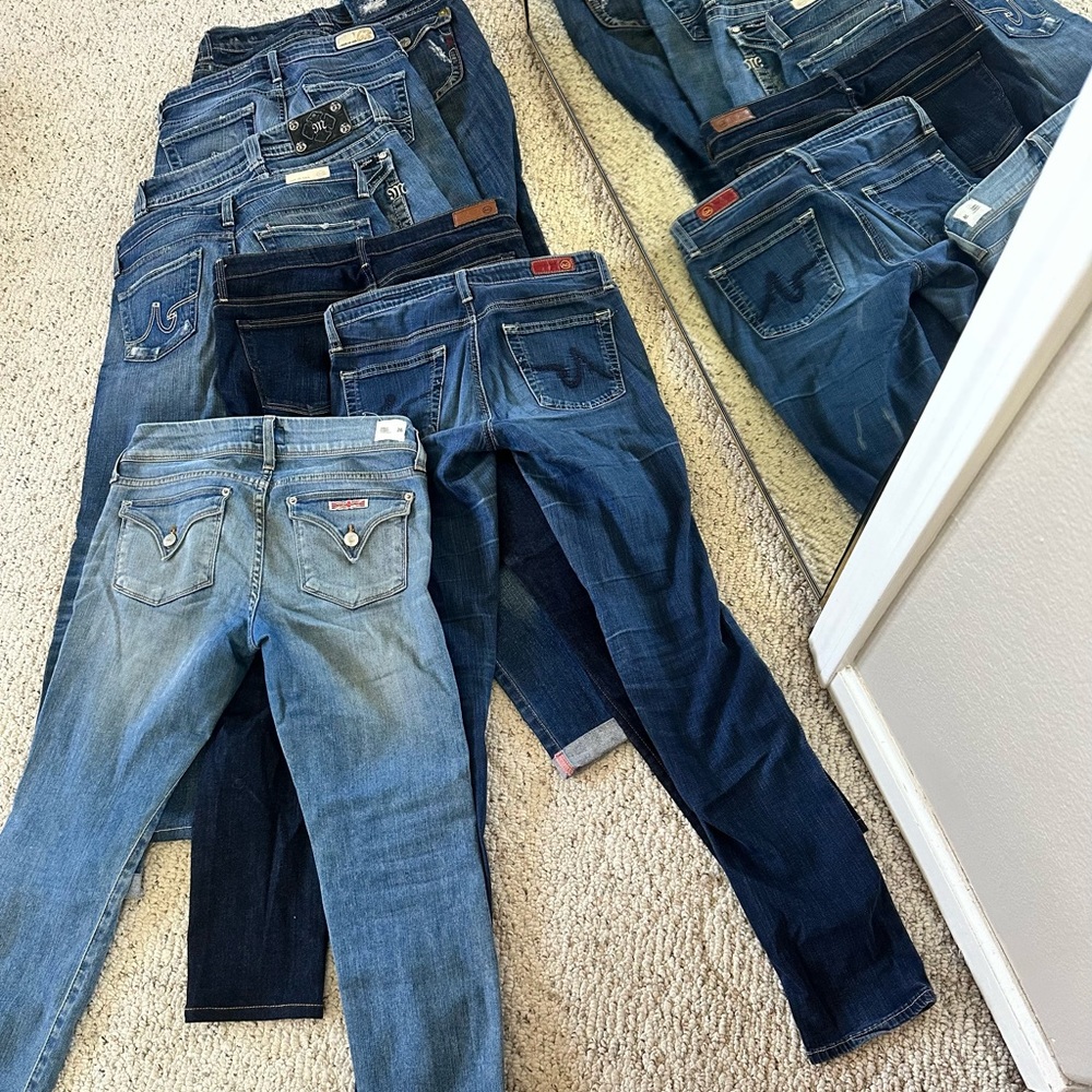 Lot of 7 AG, Miss me, Hudson and Mek Jeans